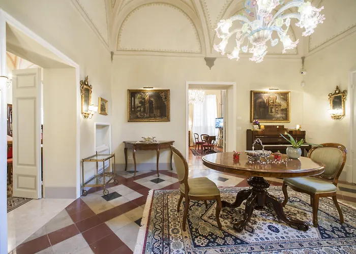 Residenza D'epoca Palazzo Borghesi 住宿加早餐酒店 锡耶纳