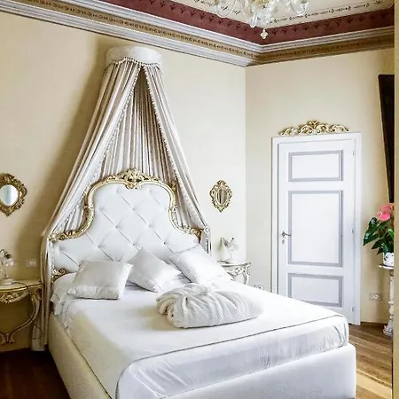 Residenza D'epoca Palazzo Borghesi