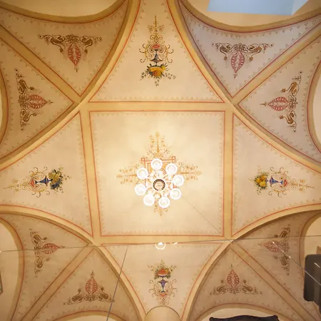 ベッド・アンド・ブレックファスト Residenza D'epoca Palazzo Borghesi